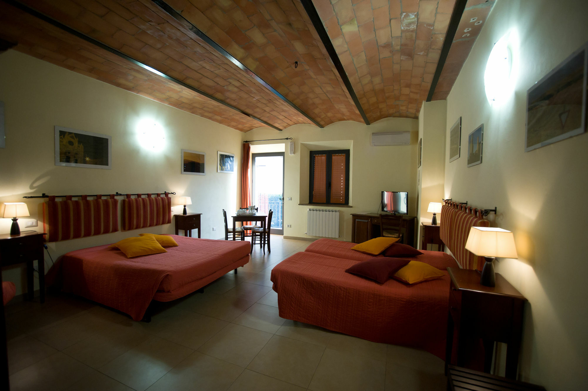 B&B Gli Archi Сиена Экстерьер фото
